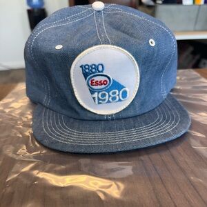 Trucker Hats for sale - New and never worn - snapback VTG